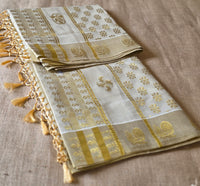 KL00048 - Kerala Tissue Peacock Weave