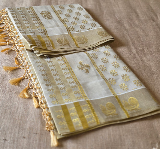 KL00048 - Kerala Tissue Peacock Weave
