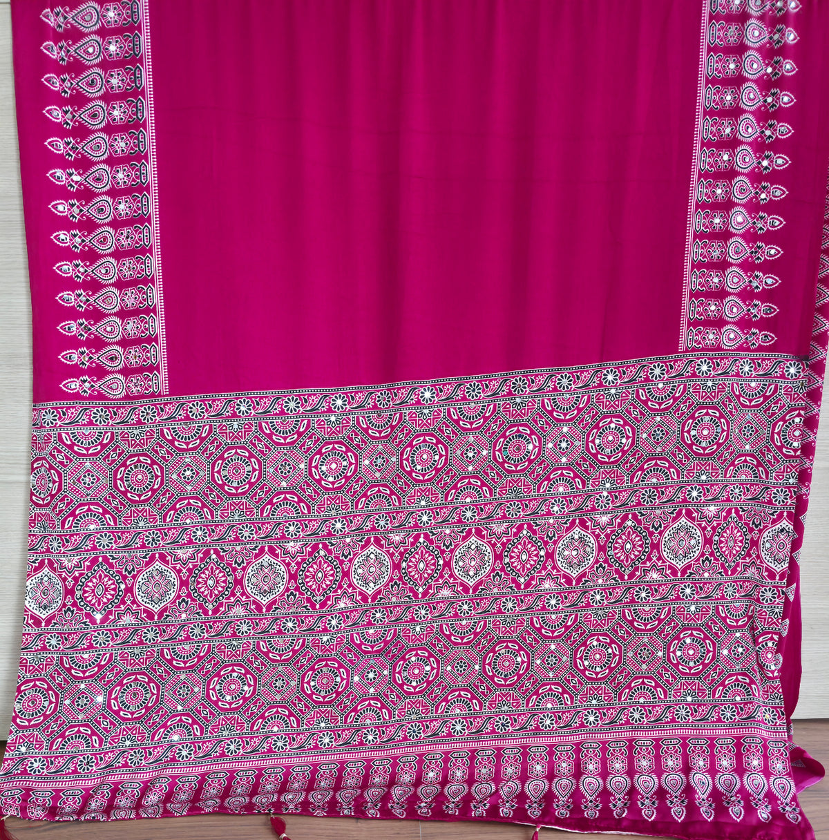 JD000549 Modal Ajrakh vth mirror work