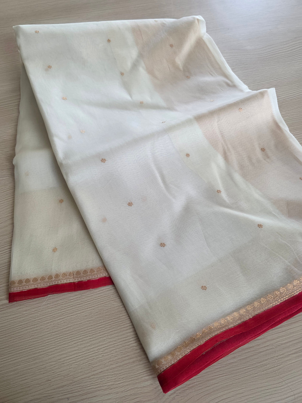 Pure Organza Silk Saree – Ivory White with Red Border